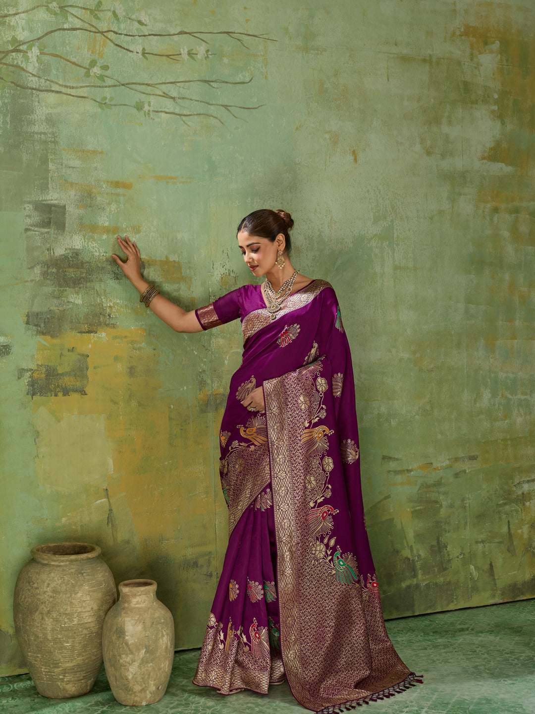 How to Choose a Saree for Your Body Type