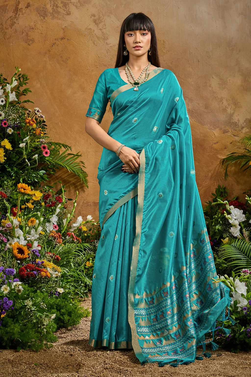 Nayoora Turquoise Blue Tussar Silk Handloom Saree with Traditional Woven Pallu