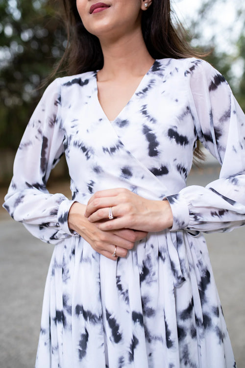 Nayoora Cloud Artisanal Marble Fit & Flare Midi Dress