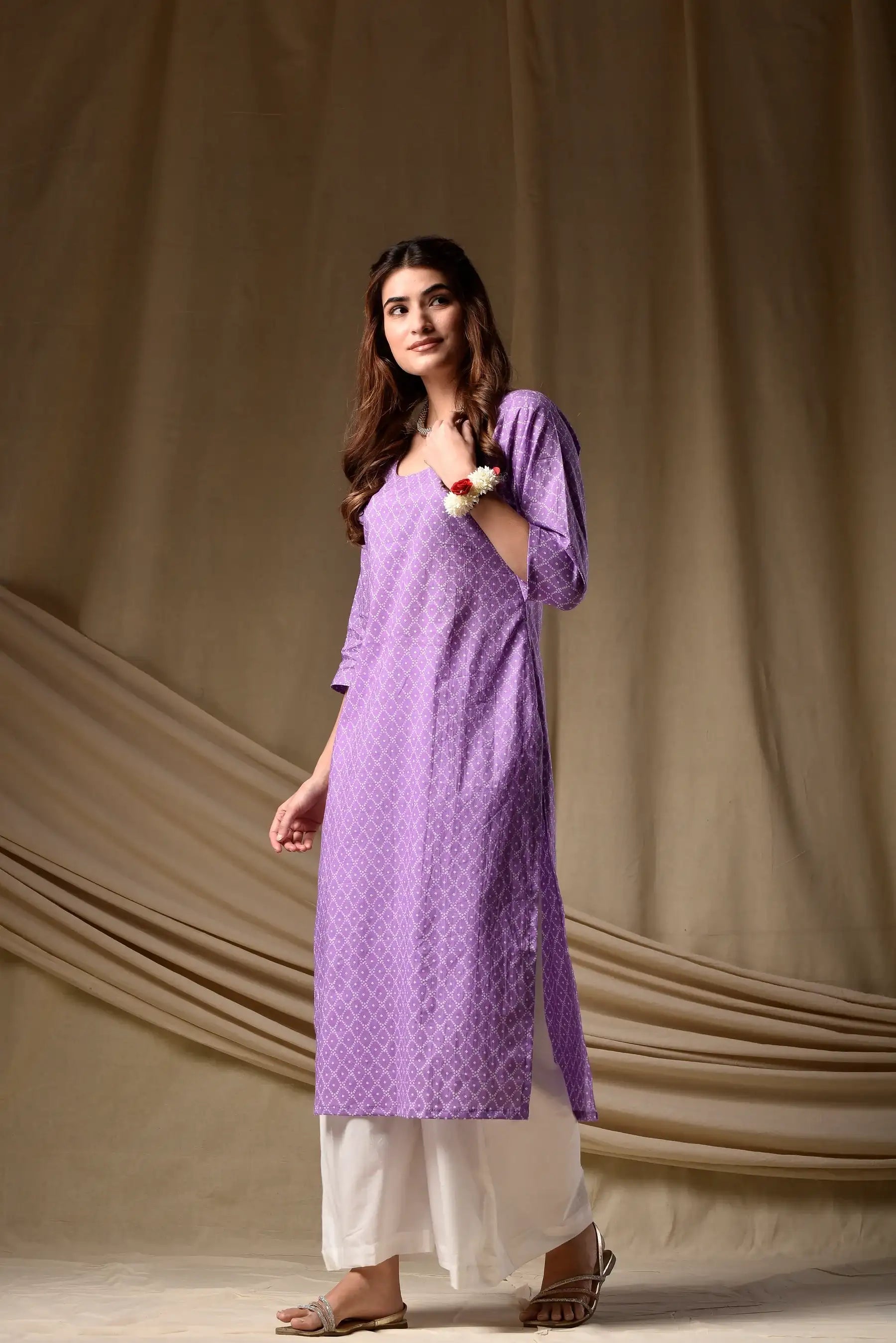 Nayoora Lavender Ira Rayon Kurti