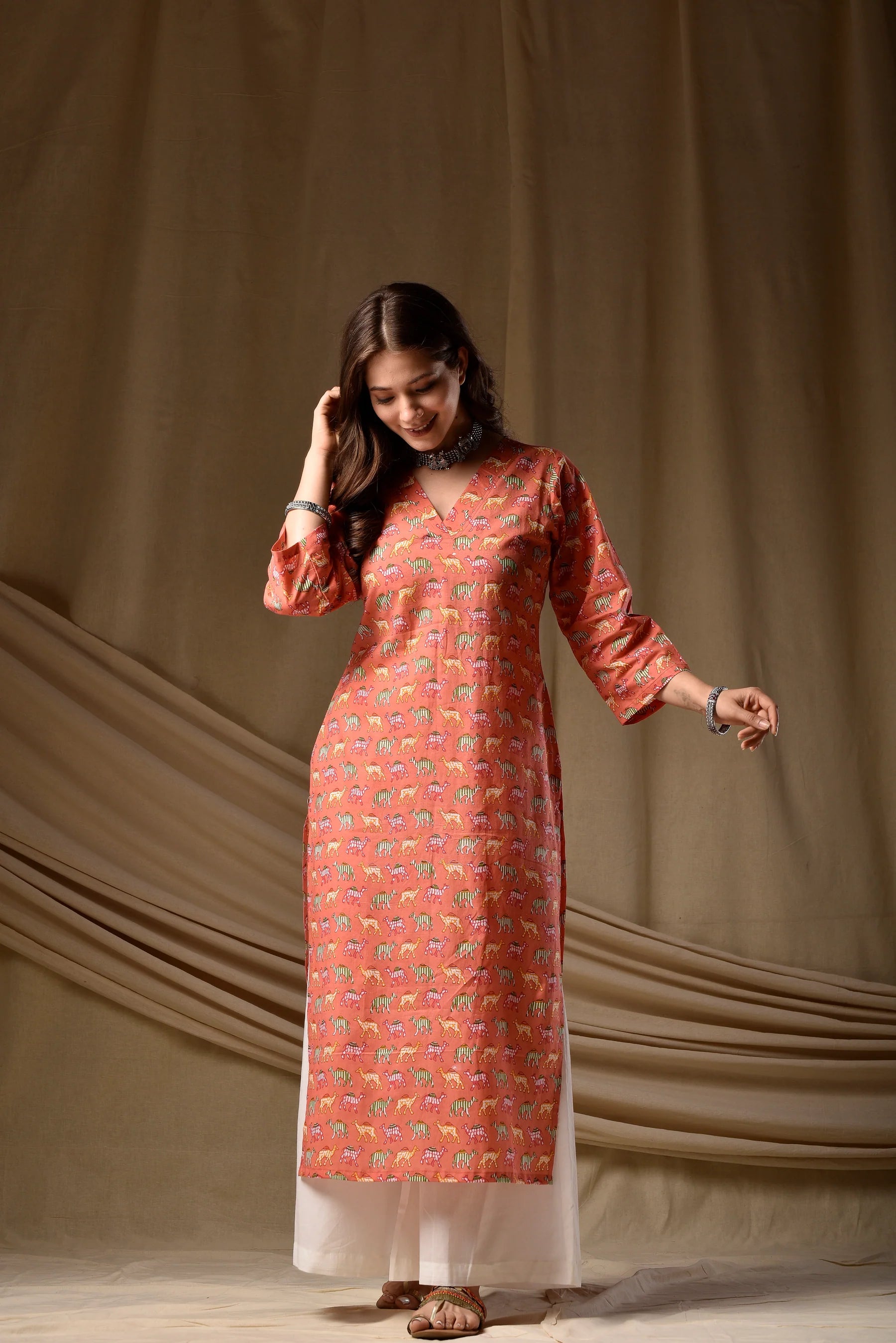 Nayoora Coral Ira Rayon Kurti
