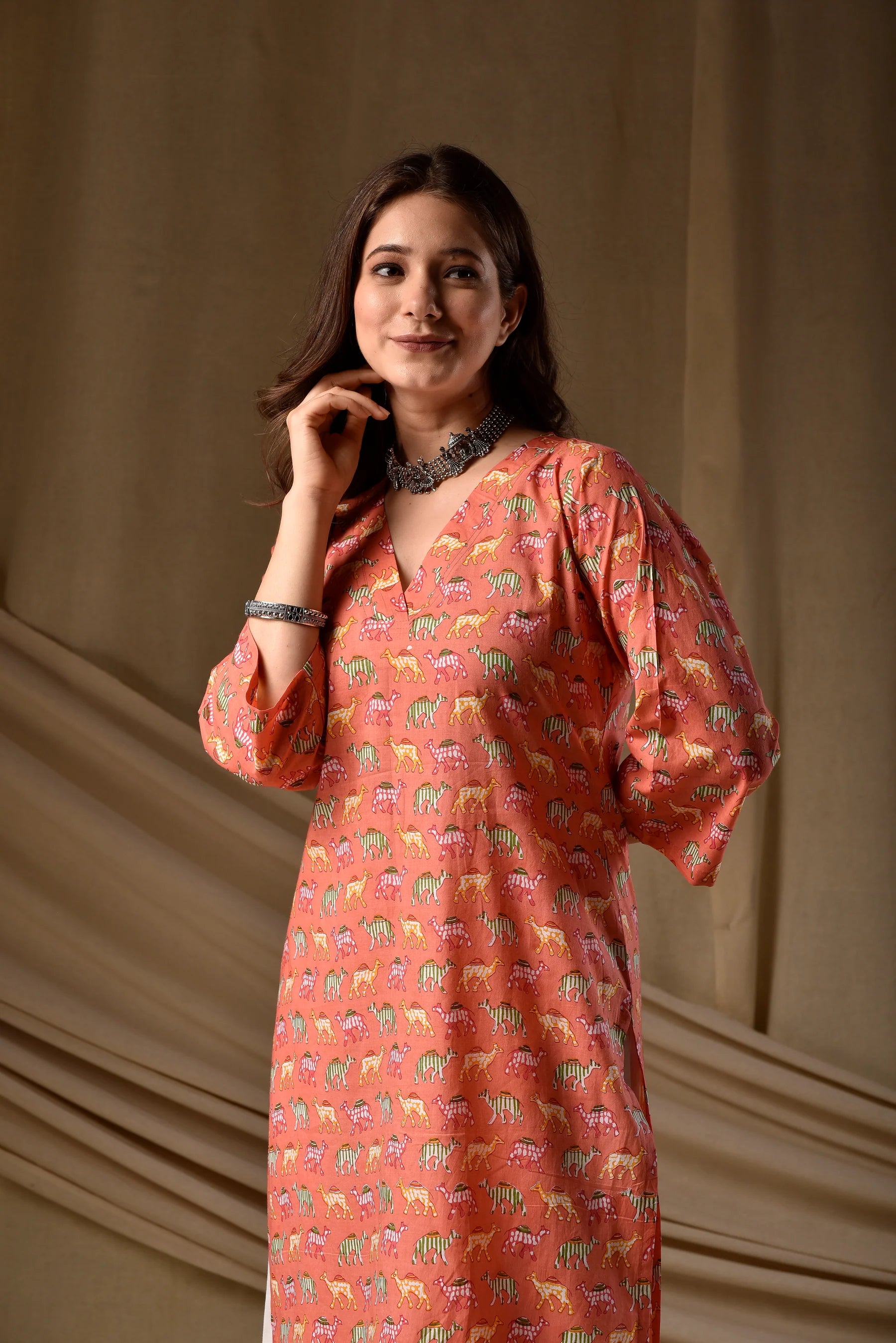 Nayoora Coral Ira Rayon Kurti