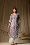 Nayoora Mauve Ira Rayon Kurti