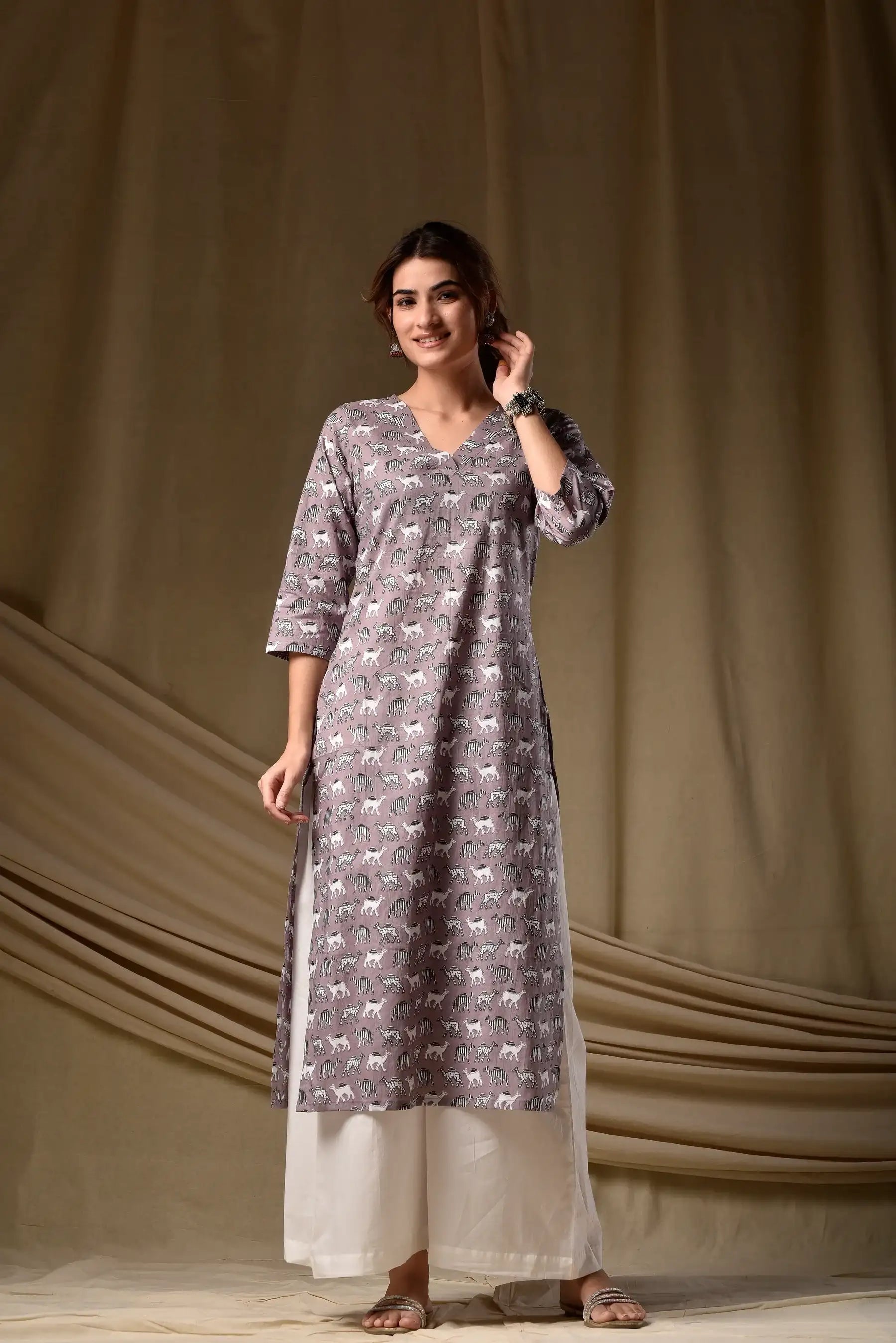 Nayoora Mauve Ira Rayon Kurti