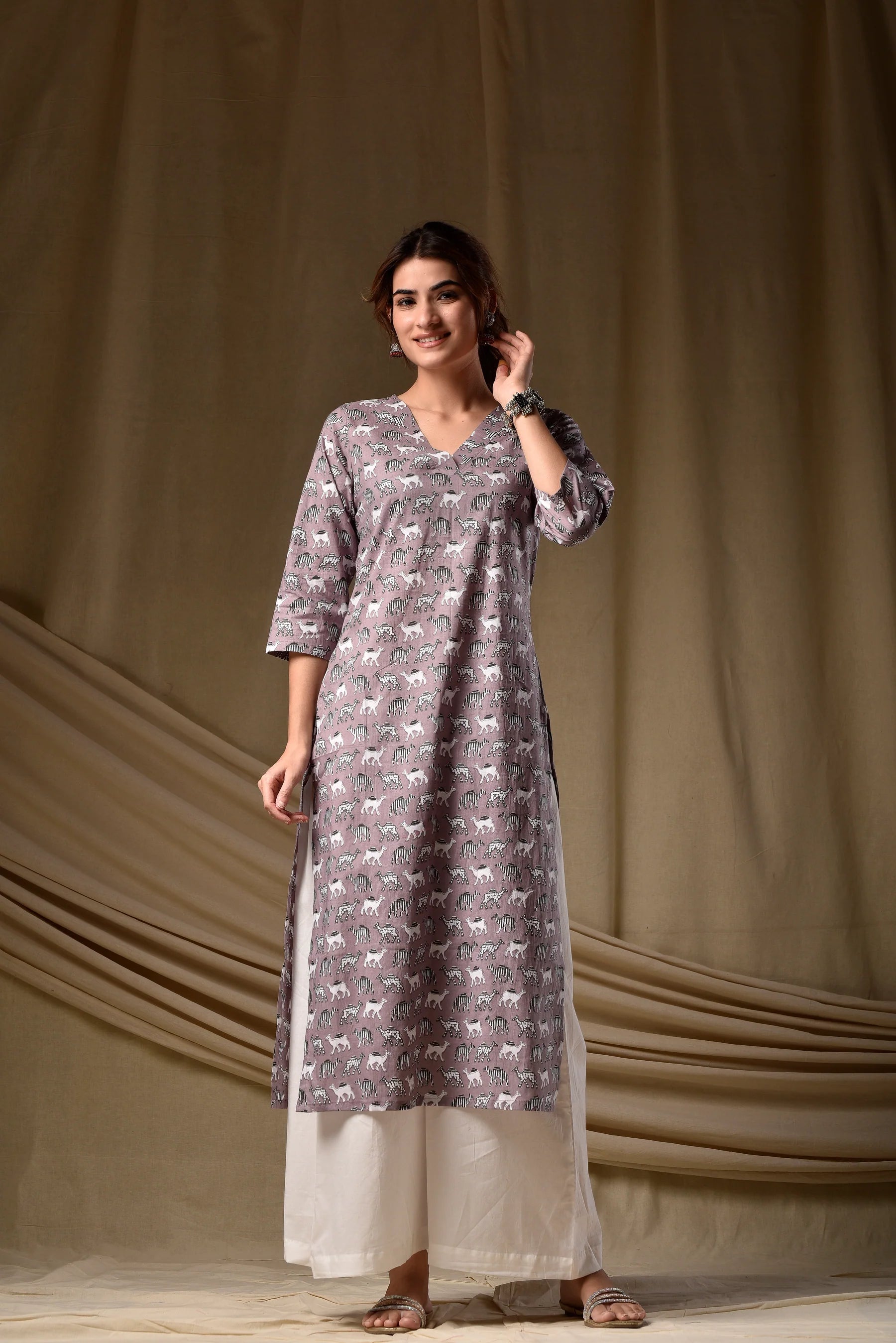 Nayoora Mauve Ira Rayon Kurti