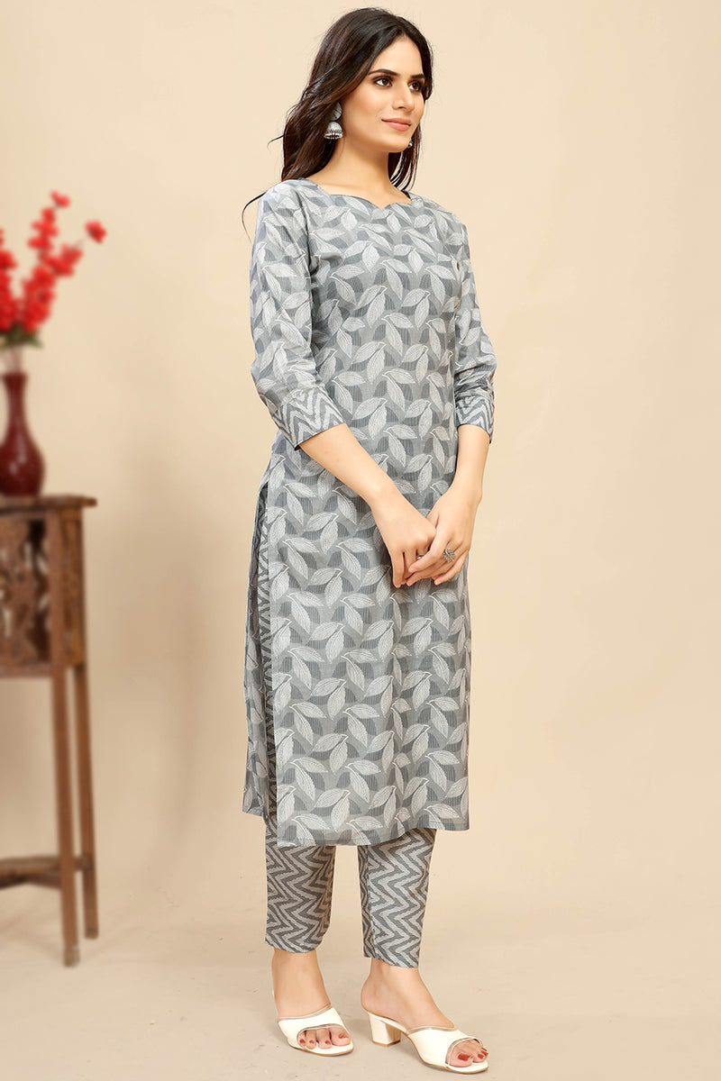 Slate grey leaf-printed cotton kurta and matching patterned pants, round neck, 3/4 sleeves