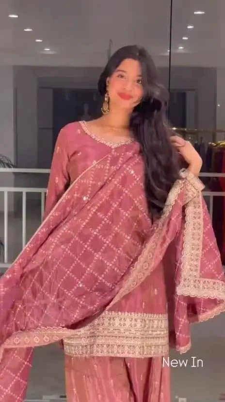 Dusty pink sequin kurta with V-neck and gold-toned lace trim sleeves