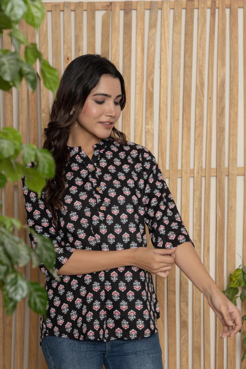 Nayoora Lycy Floral Noir Rayon Tunic - Nayoora