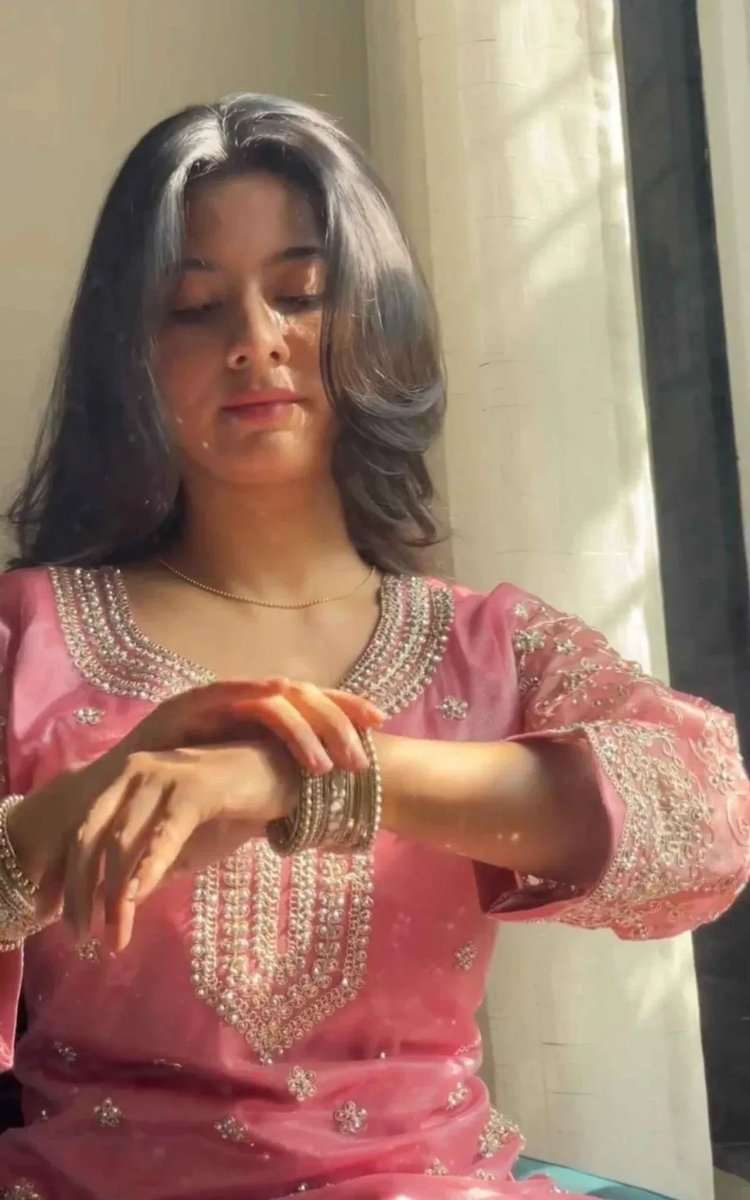 Pink embroidered kurta top with V-neck and silver beadwork, long sleeves